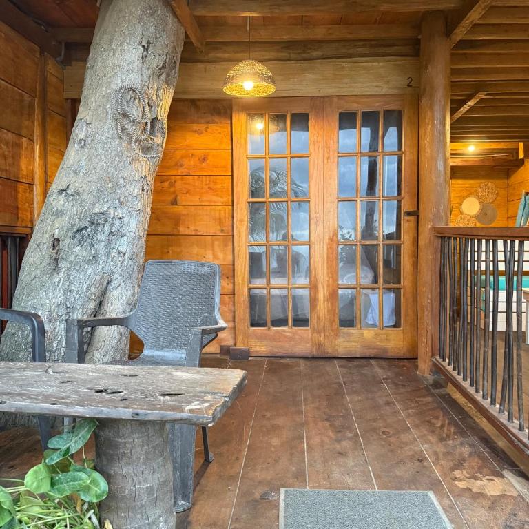 El Almendrón Beach Hostel - Habitación Familiar con vistas al mar - 10