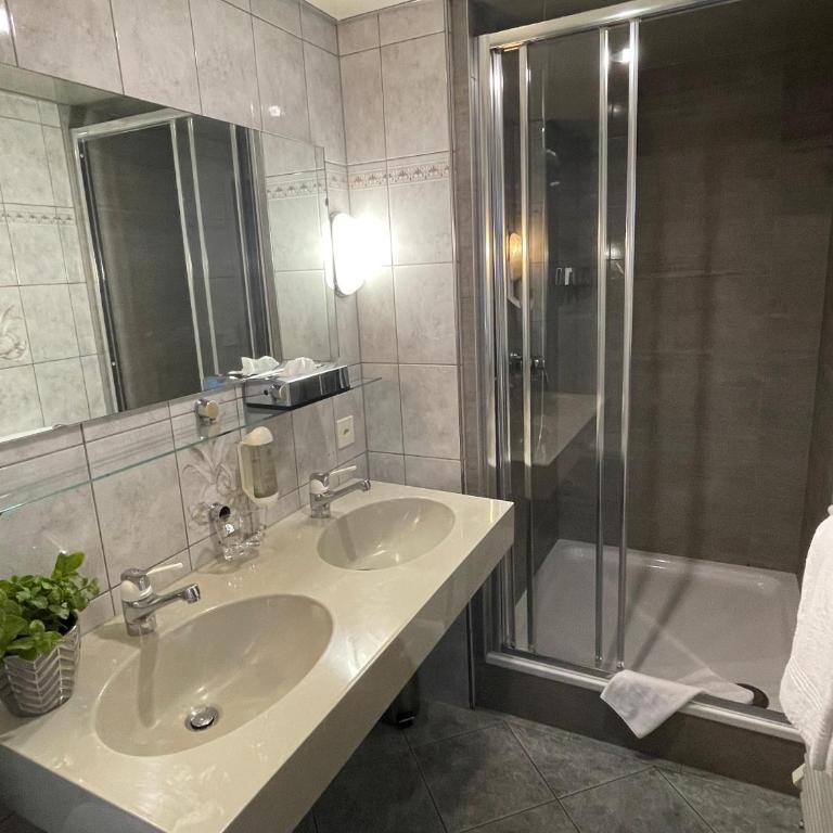 Hotel Europe Brig - Doppelzimmer - 2