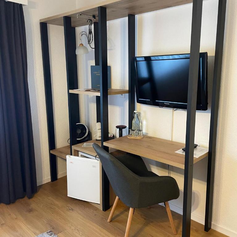 Hotel Europe Brig - Dreibettzimmer - 11