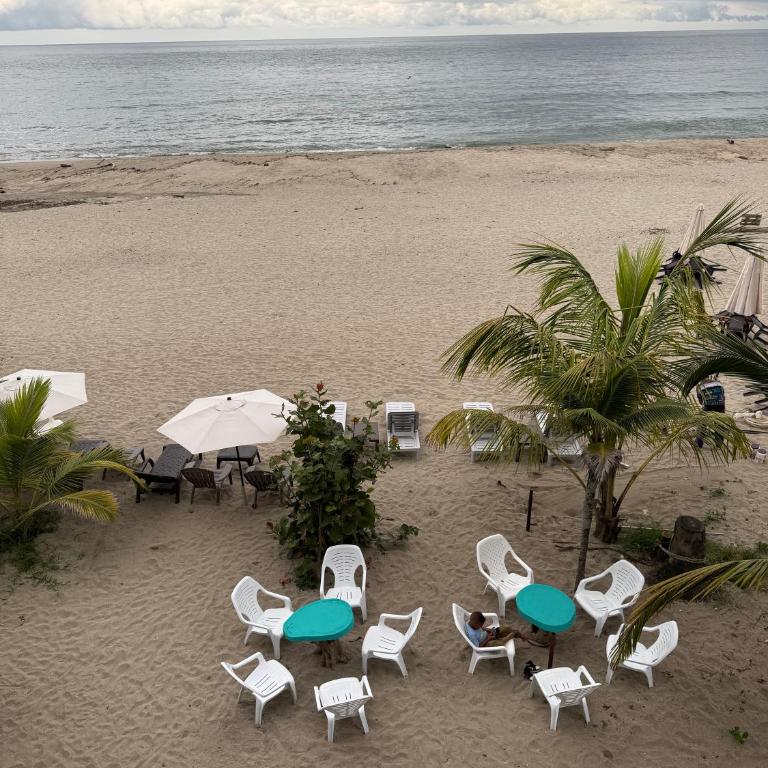 El Almendrón Beach Hostel - Habitación Doble Deluxe con balcón y vistas al mar - 10