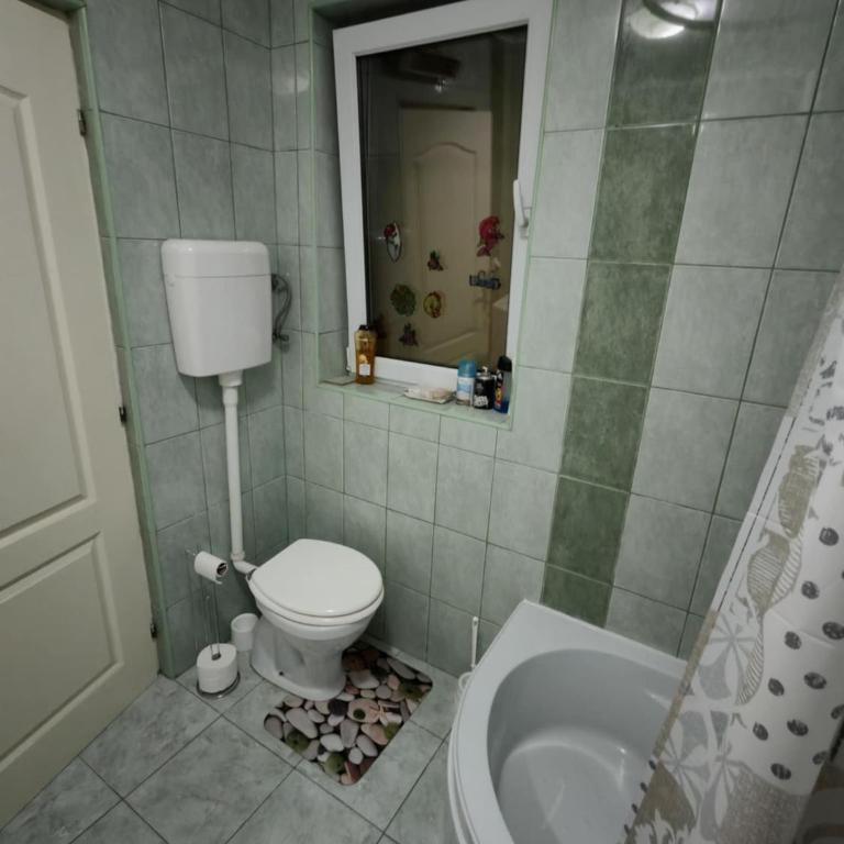 City Apartman - One-Bedroom Apartment - 9