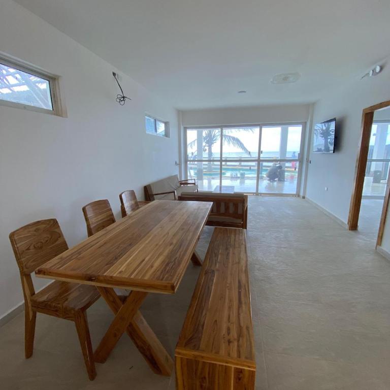 Esencial - Casa de lujo con acceso directo al mar - Four-Bedroom House - 2