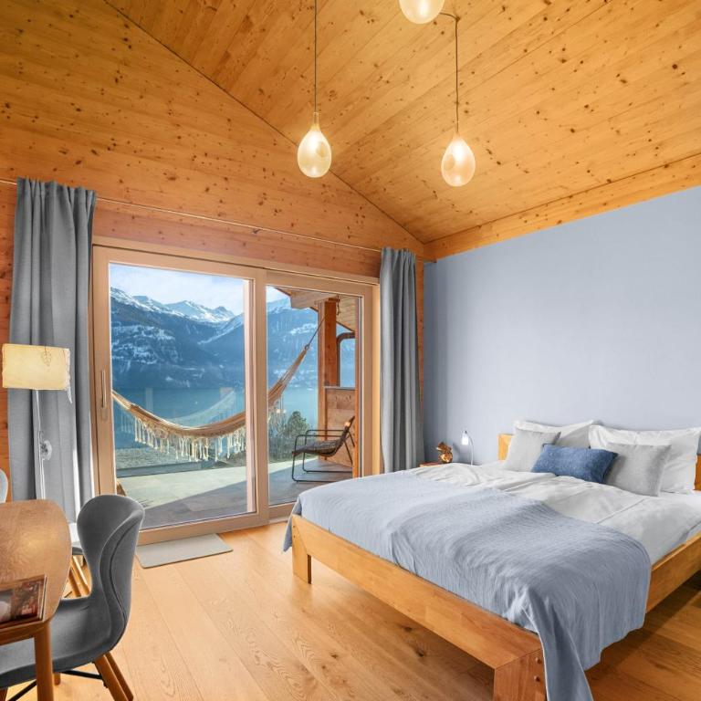 Chalet Diognysos B&B, Wellness & Boutique Hotel, Valais Crans-Montana Diogne - Chambre Double - Vue sur Montagne - 2