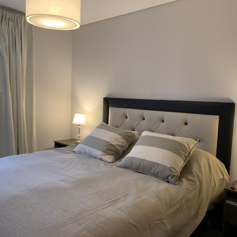 Rent a Flat - Apartamento de 2 dormitorios con balcón - 2