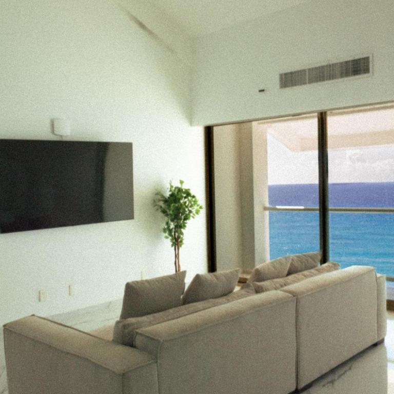 Naia Mar - Four-Bedroom Penthouse Apartment - 1