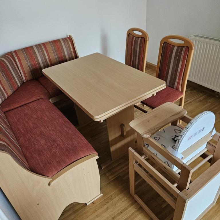 Schlossbergblick - Apartment mit 1 Schlafzimmer - 10