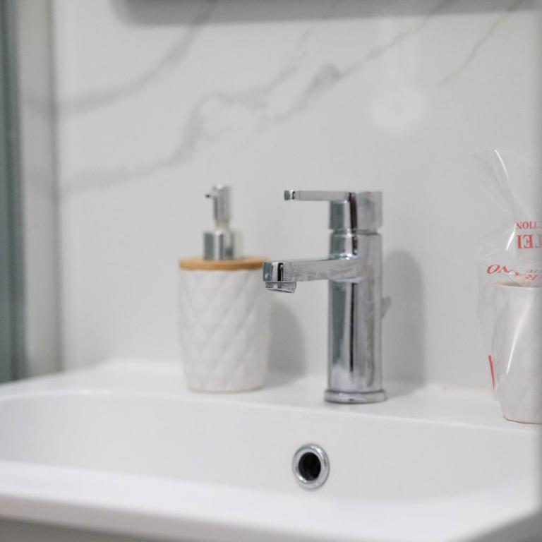 Aurelio Centar Apartment with Balcony and Free parking - One-Bedroom Apartment - 22