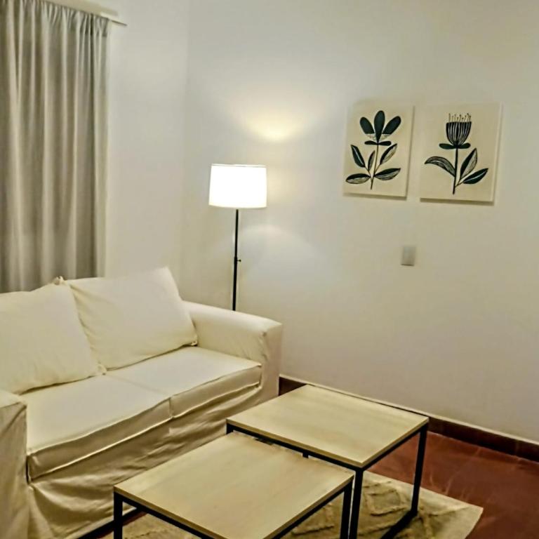 Madaro House - Deluxe Suite - 4