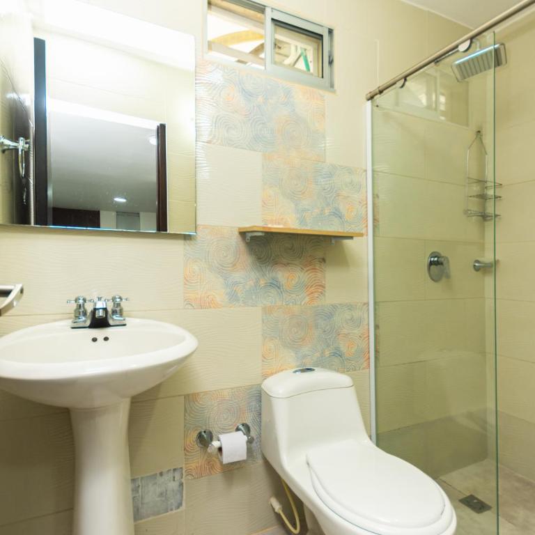 Hotel Med Suites 94 - Habitación Doble Estándar - 2 camas - 9