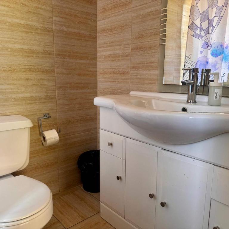 Amplio para 6 a pasos de Costanera Center y MUT - Apartment - 9