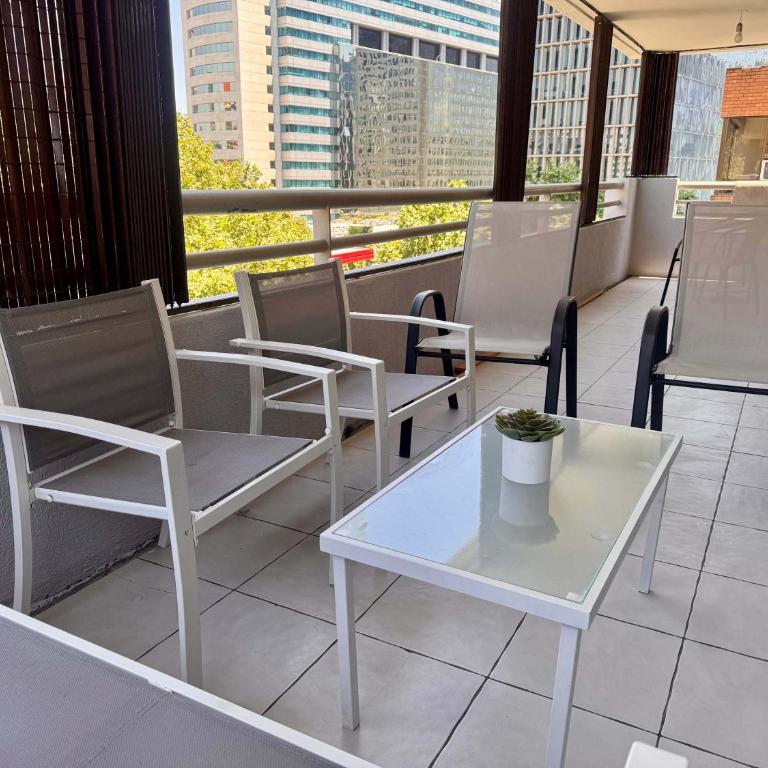 Amplio para 6 a pasos de Costanera Center y MUT - Apartment - 14