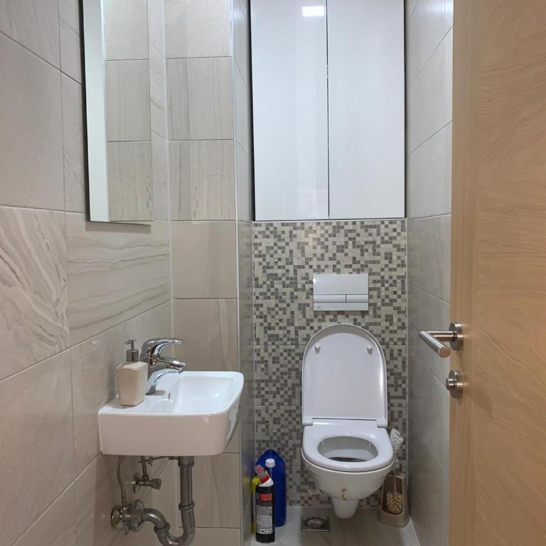 Garden Pejton Ilidza Sarajevo - Two-Bedroom Apartment - 7