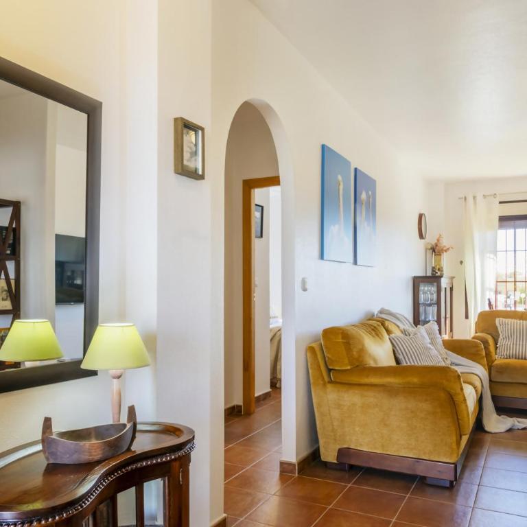 Apartment Pink Club Salino - Apartment with Pool View - 12