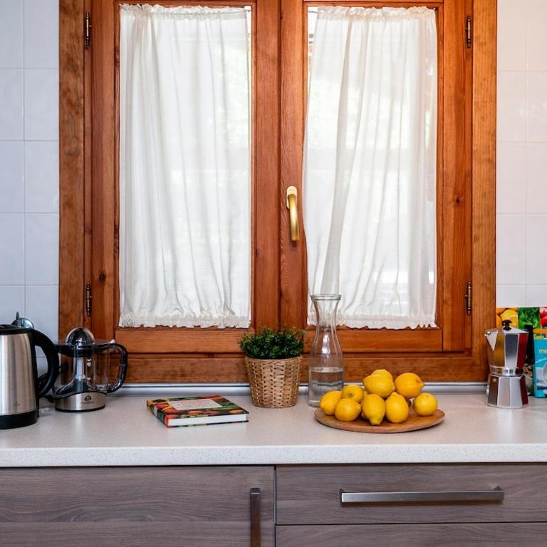 Paramita Adosado con Jardin - Four-Bedroom House - 17