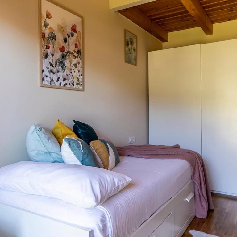 Paramita Adosado con Jardin - Four-Bedroom House - 50