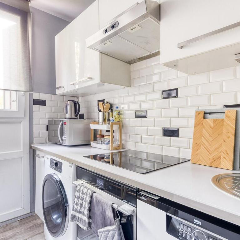 2-bedroom apartment 2 min from metro 13, close to Stade de France - Two-Bedroom Apartment - 11