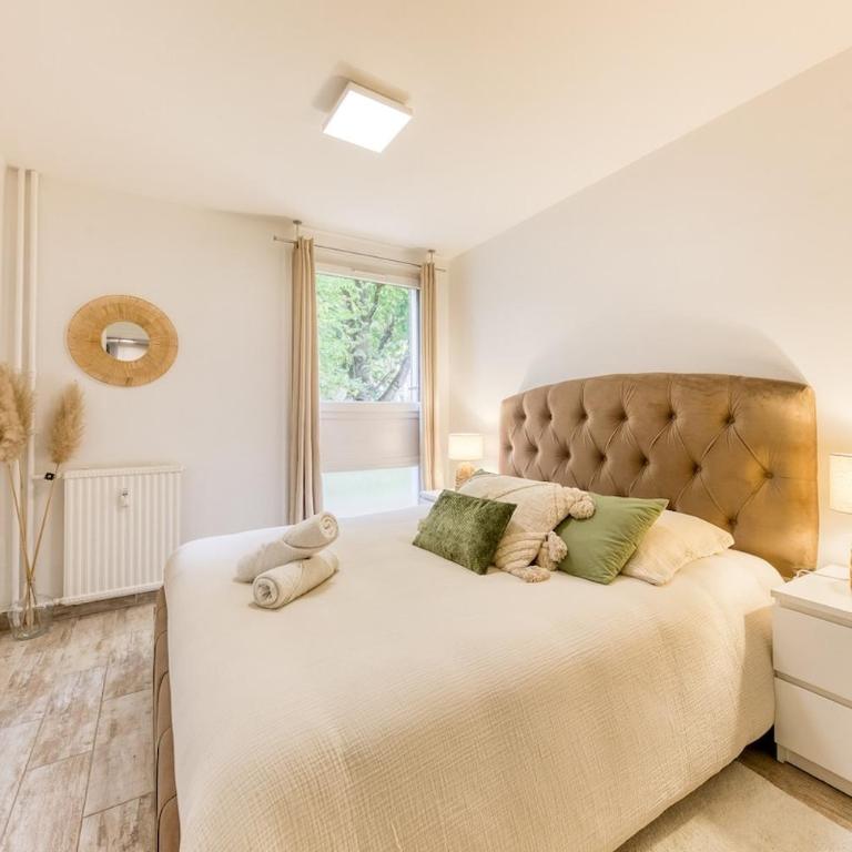 2-bedroom apartment 2 min from metro 13, close to Stade de France - Two-Bedroom Apartment - 14