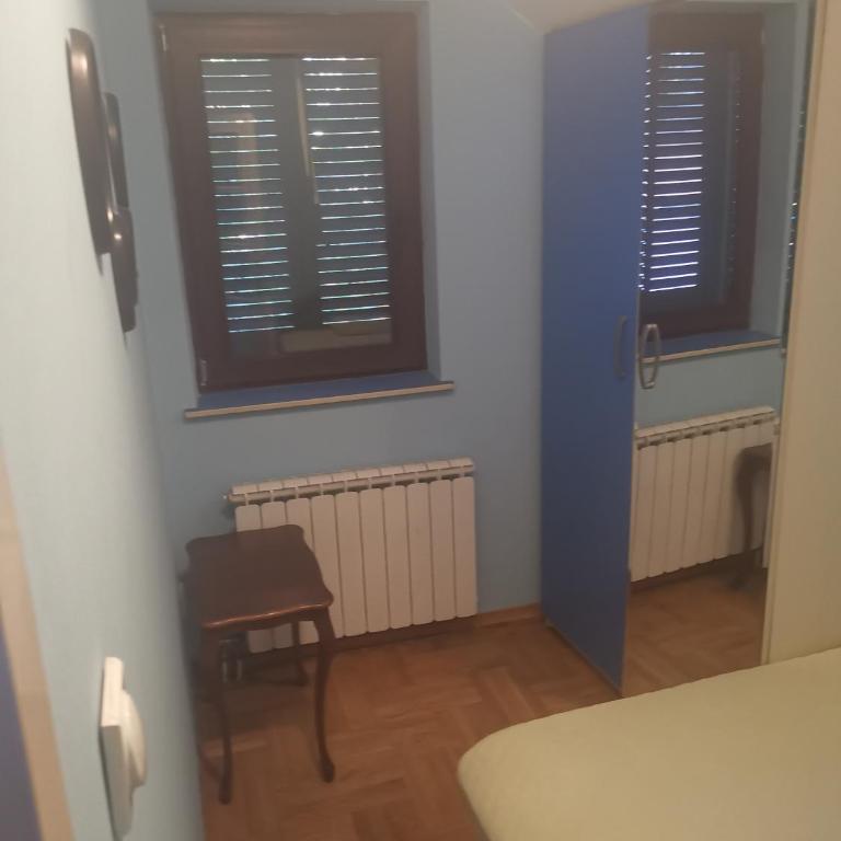 Kraljevacka 13 - One-Bedroom Apartment - 2
