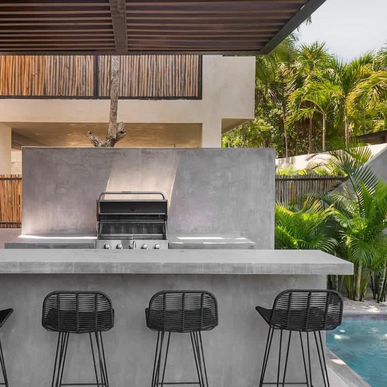 6BR Villa at Premium Location 24 h Security - Villa - 11