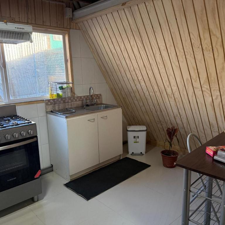 Valentine's Day Host Mary Leo Accommodation House - One-Bedroom House - 7