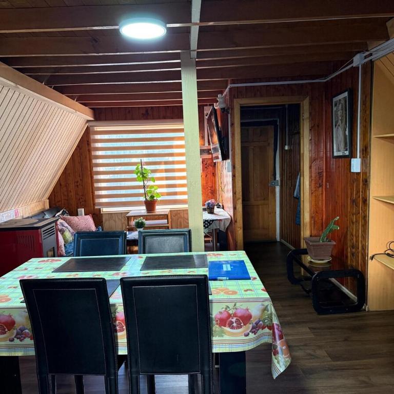 Valentine's Day Host Mary Leo Accommodation House - One-Bedroom House - 14