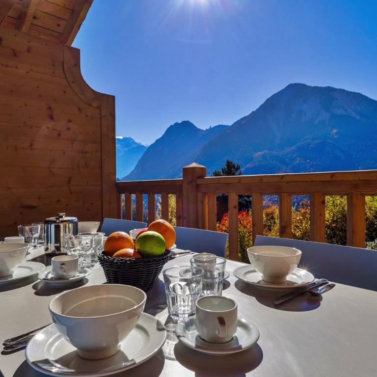 Rochu - 10 personnes Spa, Calme & Vue Montagne - Appartement 1 Chambre Supérieur avec Balcon - 1