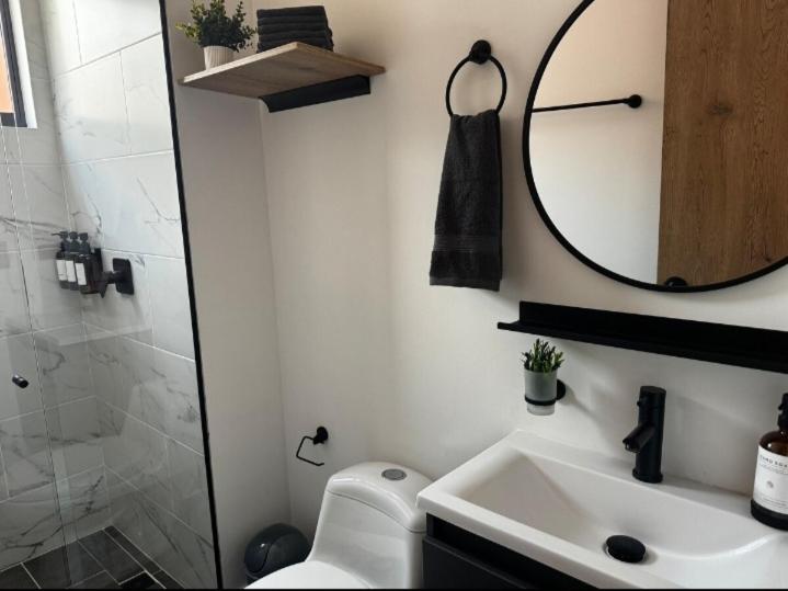 hermoso apt de 3 habitaciones en el poblado - Room #1518473401 - 5