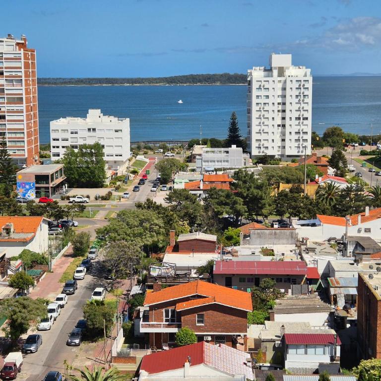 Triangulo Mansa - Two-Bedroom Apartment with Sea View - 1