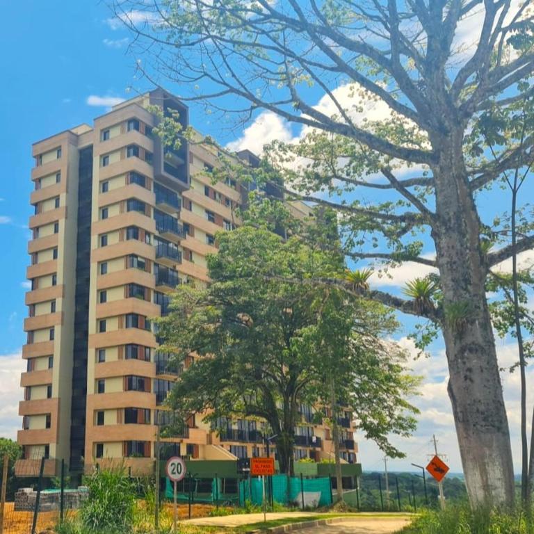 Moderno Apartamento Campestre con Vista a Pereira - Two-Bedroom Apartment - 6