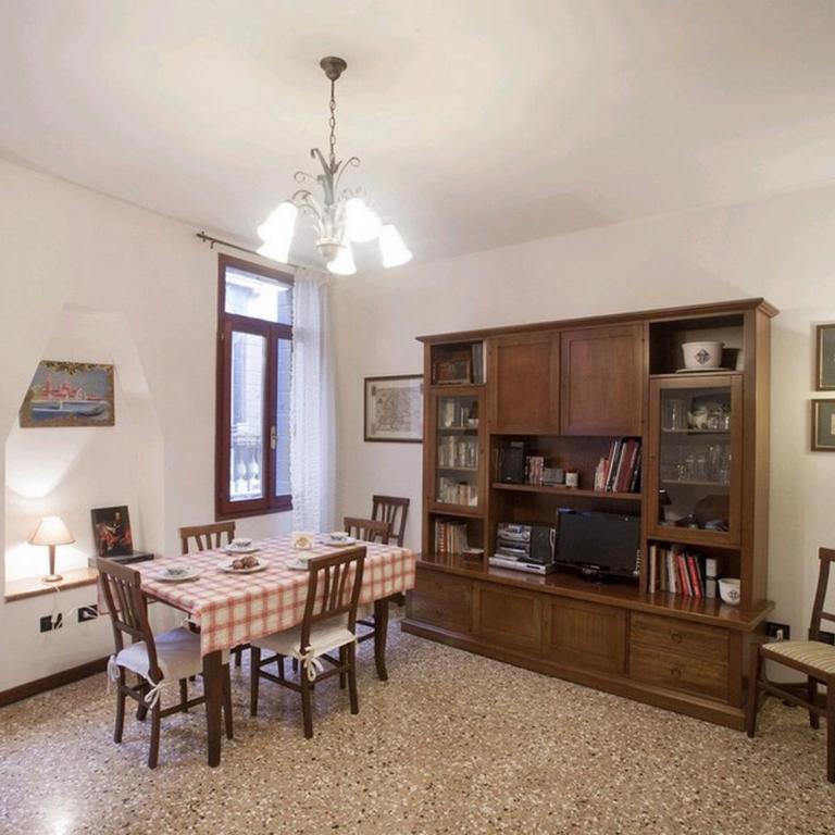San Polo - LOCAPPART - Appartamento con 1 Camera da Letto (2 Adulti) - Corte Del Pistor 2333 - 6