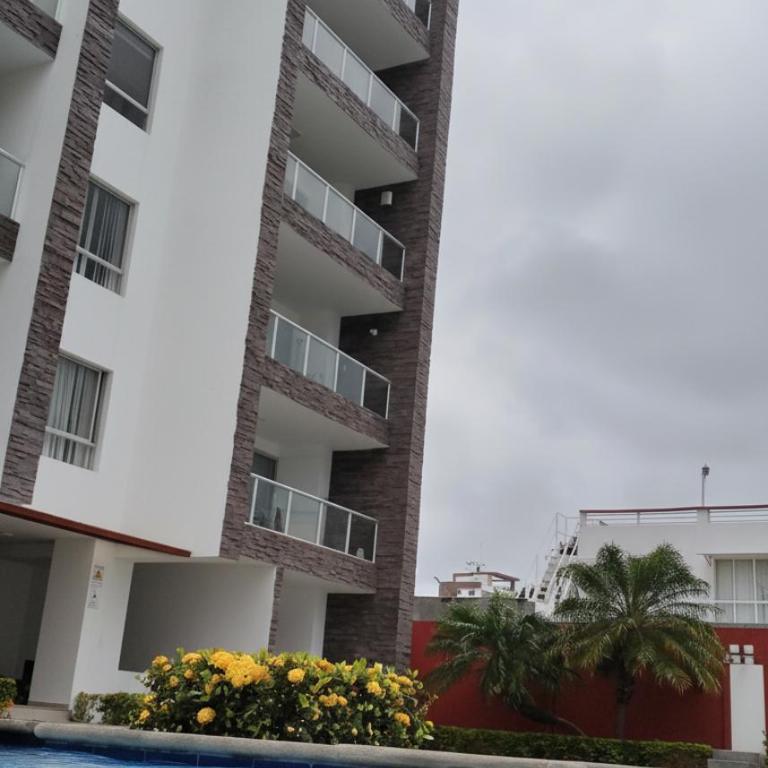 Departamento excelente vista y ubicación en Tonsupa - Two-Bedroom Apartment - 17