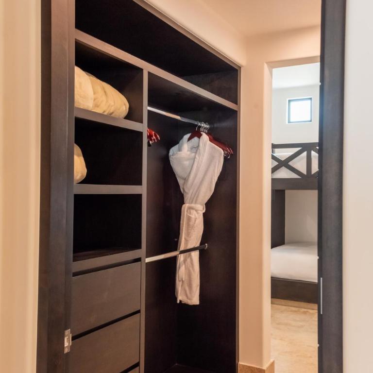 Luxury Stay in Diamante - Villa - 38