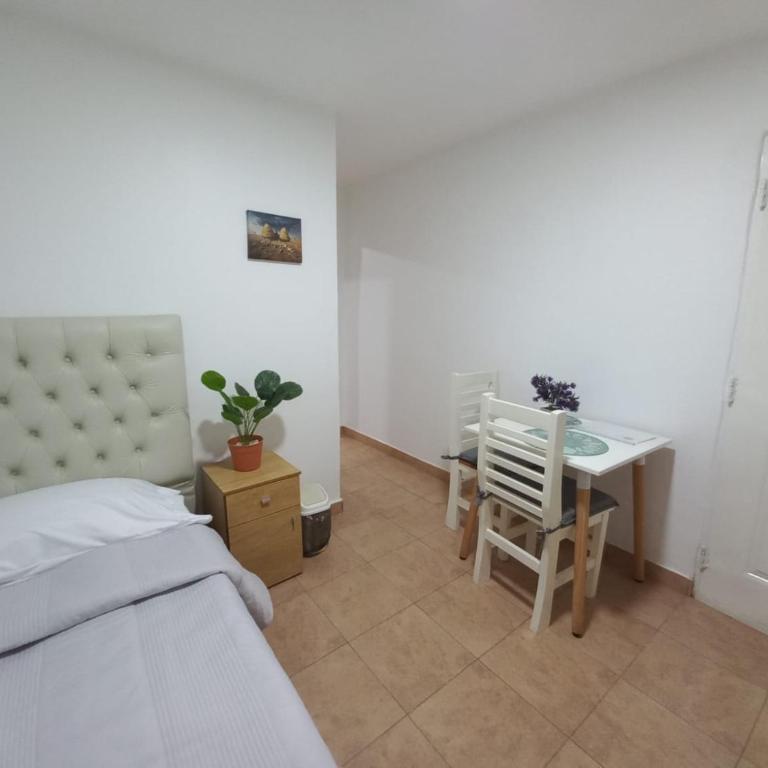 Hospedaje LH Planta Baja D en Canning - Apartamento de 1 dormitorio - 3