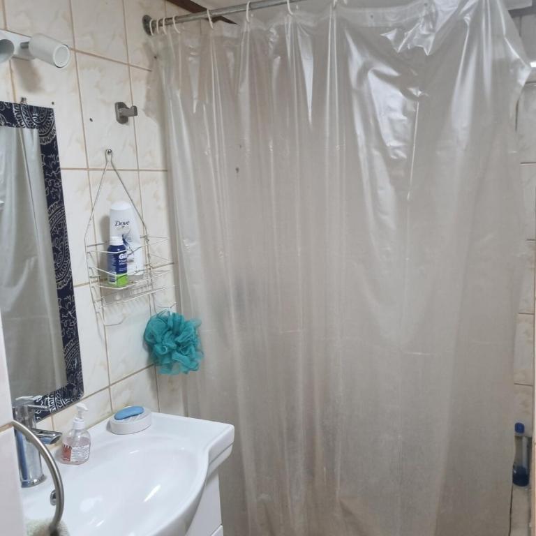 Comfortable and family house in Cerro Alegre - Three-Bedroom Home - 9