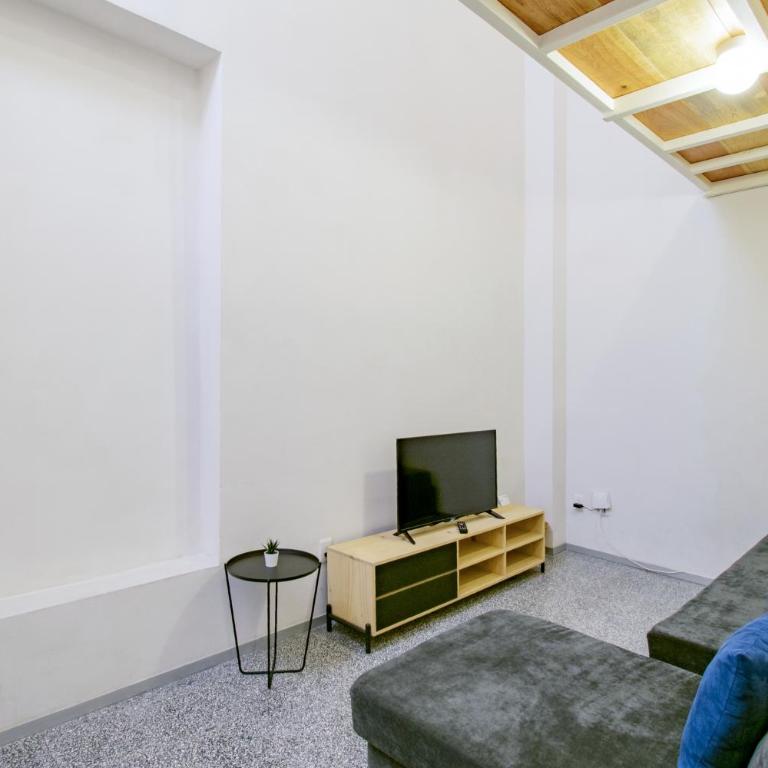 Chilango BnB - Deluxe Apartment - 79