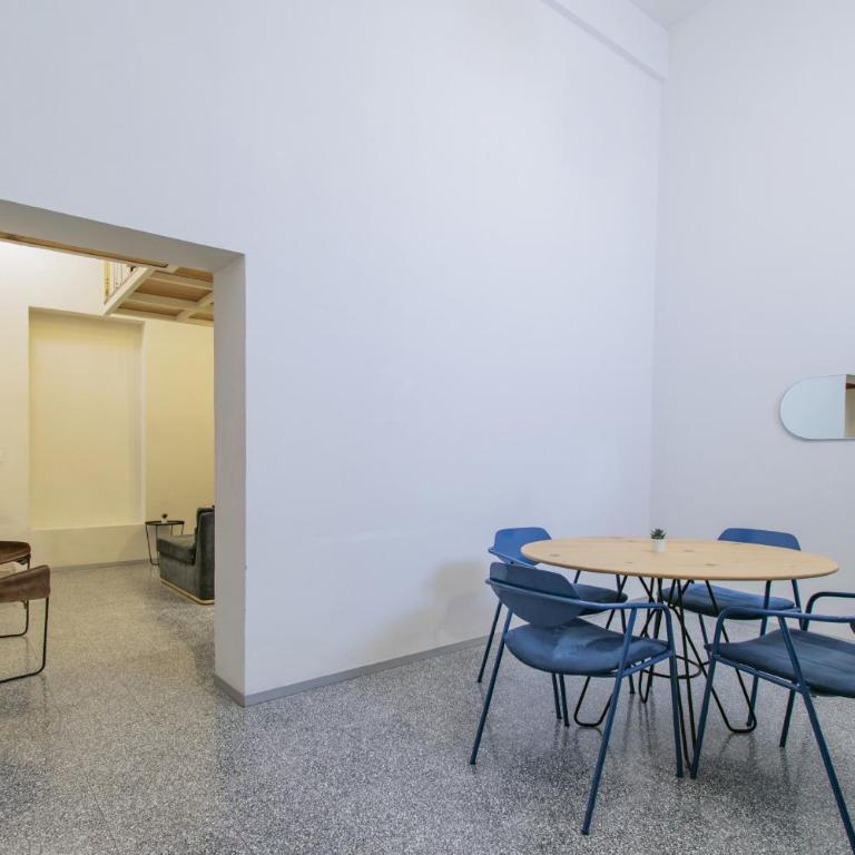 Chilango BnB - Deluxe Apartment - 76