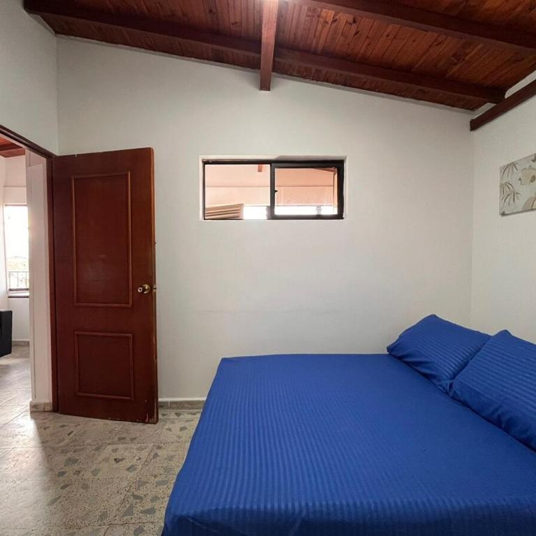 Apartment near downtown - One-Bedroom Apartment - 9