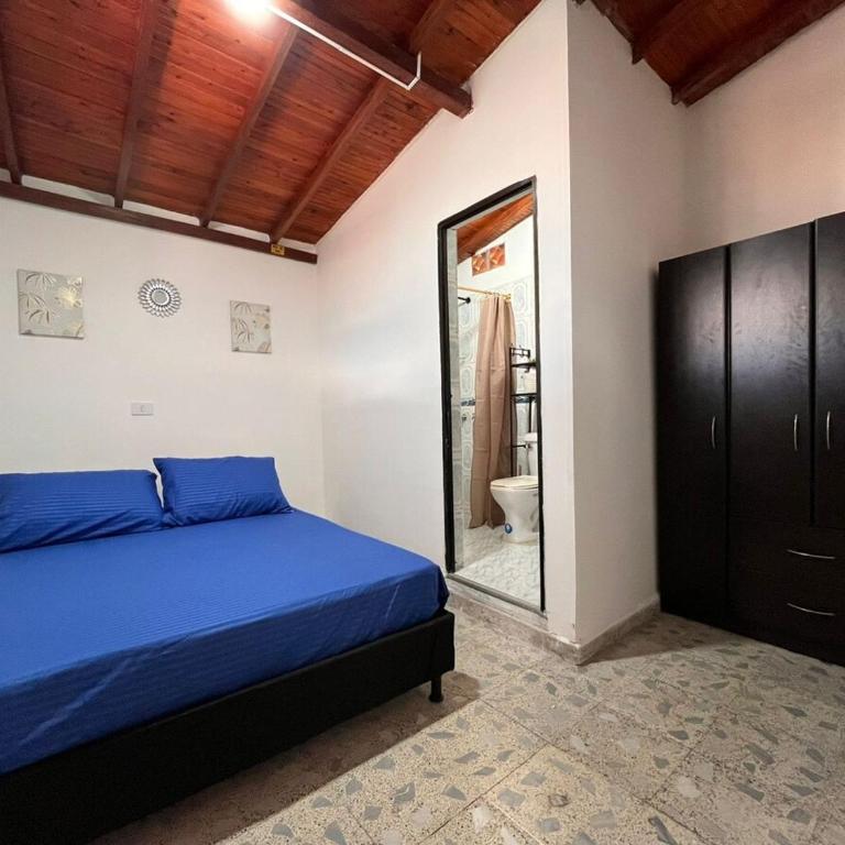 Apartment near downtown - One-Bedroom Apartment - 13