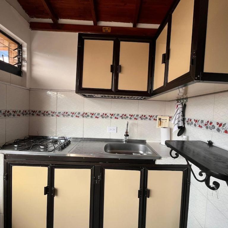 Apartment near downtown - One-Bedroom Apartment - 14