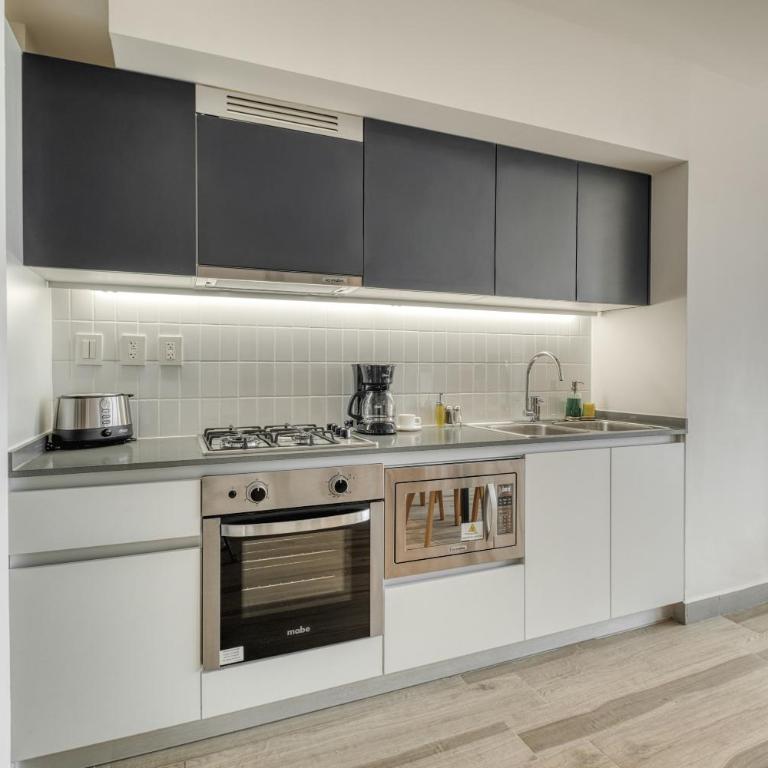 Nido x Nomad Pablo Neruda GDL - Two-Bedroom Apartment with City View - 21