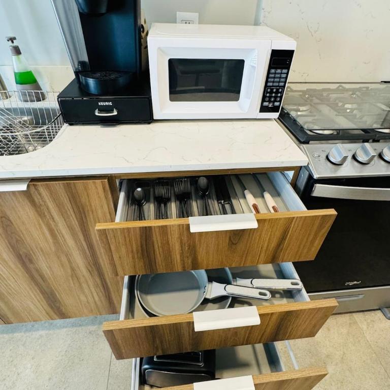 Apartment in Alameda - Two-Bedroom Apartment with Resort View - 3