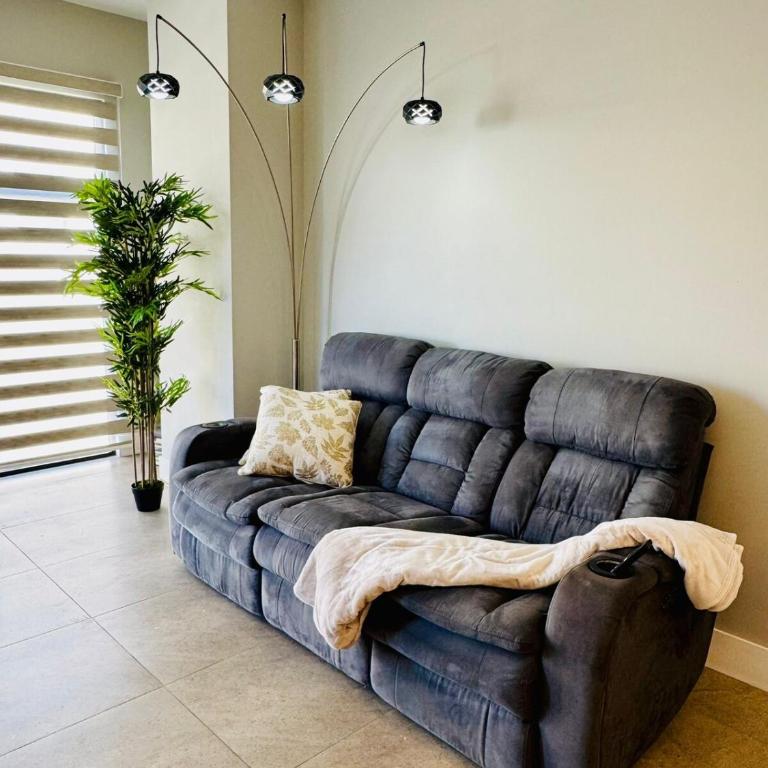 Apartment in Alameda - Two-Bedroom Apartment with Resort View - 21
