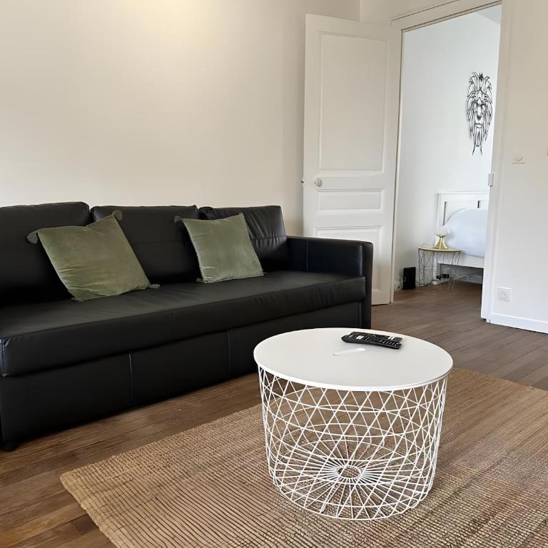 Appartement à Reims - Wi-Fi & Netflix - Apartamento de 1 dormitorio - 7