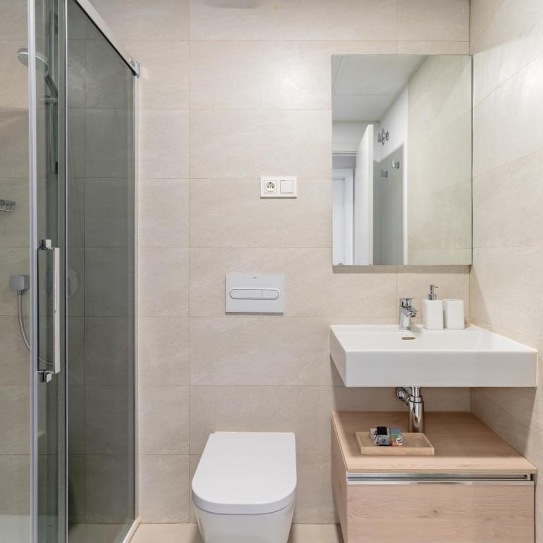 Modern 3 bedroom apartment with sea views - Apartamento de 3 dormitorios - 21