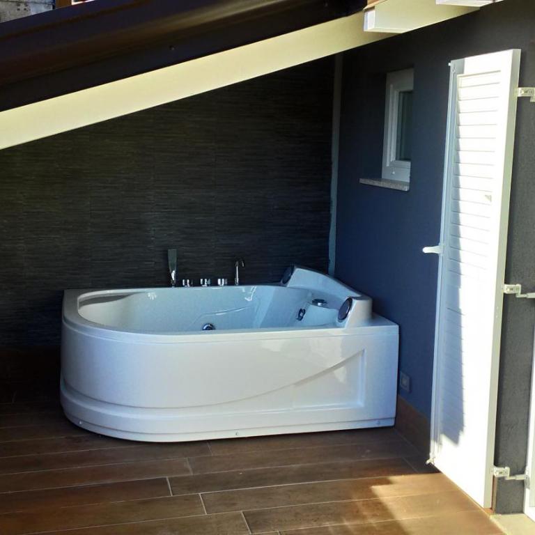 Rooms Maison 3 Magnoni - Deluxe Suite with Spa Bath - 7