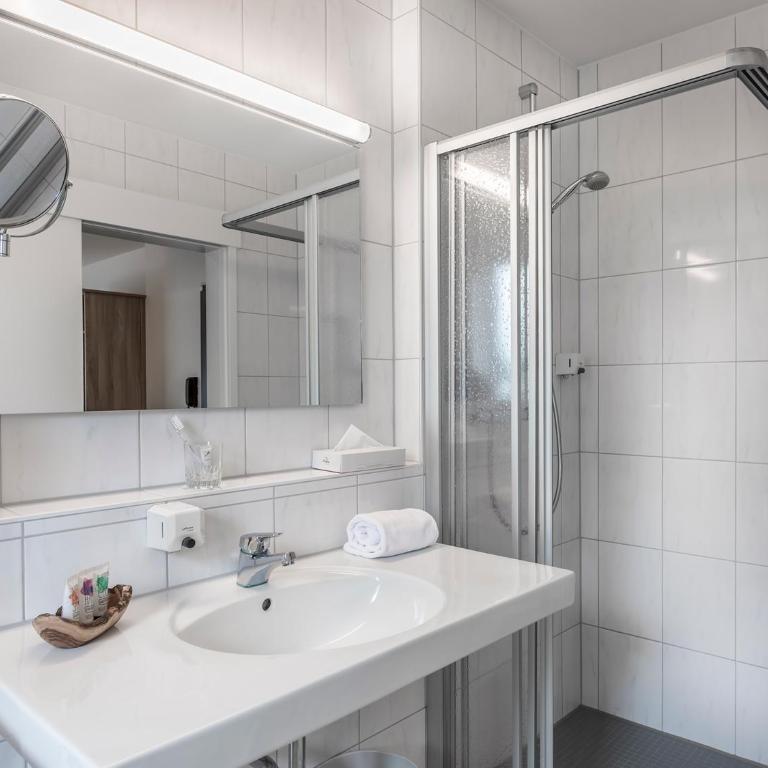 Hotel Am Moosfeld - Modernes Doppelzimmer - 2
