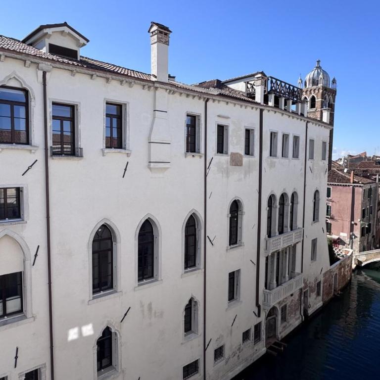Residence Vendramin Canal View - Three-Bedroom Deluxe Apartment - 18