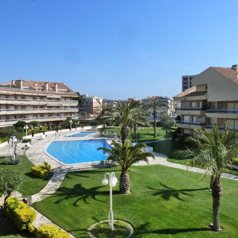 Apartament Maritim - Apartamento de 3 dormitorios con vistas al mar - 1