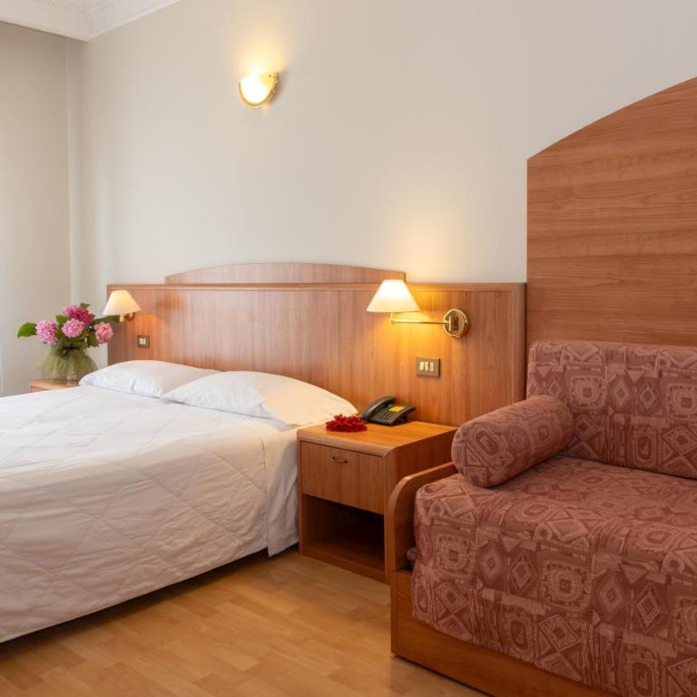 Hotel Smeraldo - Camera Familiare (2 Adulti + 2 Bambini) - 5