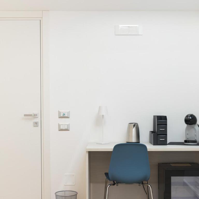 Pessina 90 Rooms - Appartamento con 3 Camere da Letto - 64